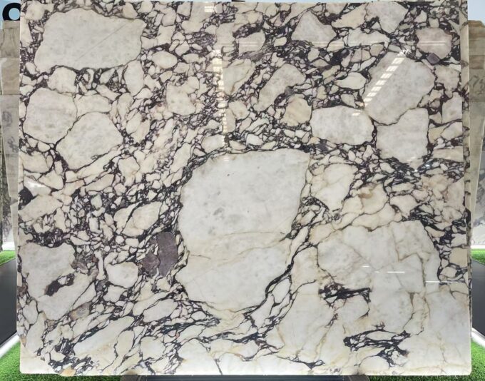 Calacatta Viola Marble Slabs is used for the luxurious design of interior wall and floor tile projects